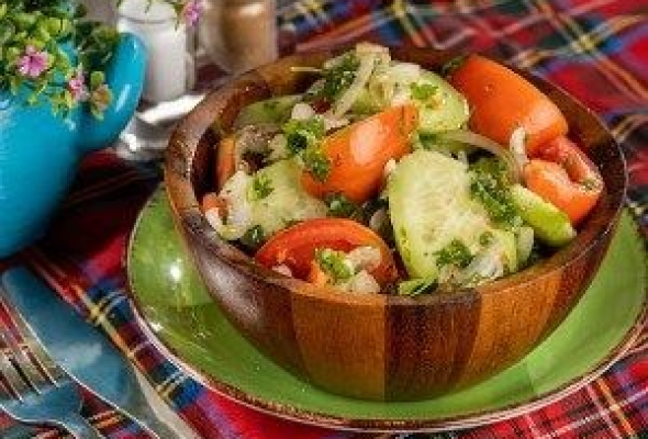 კიტრი-პომიდვრის სალათი