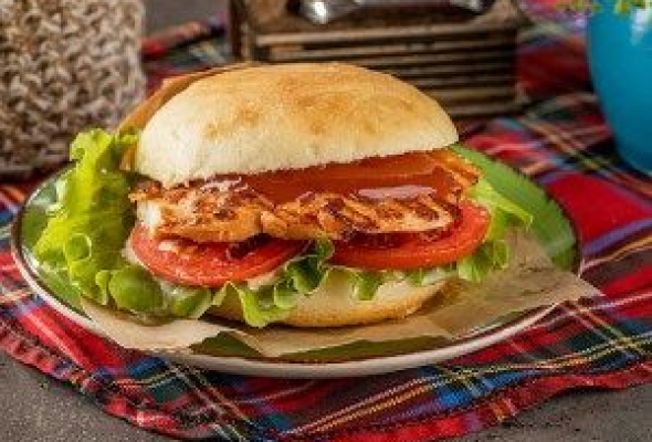 ქათმის ფილეს ბურგერი