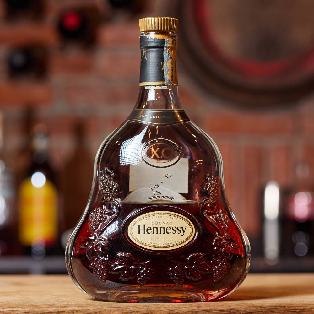 ჰენესი XO