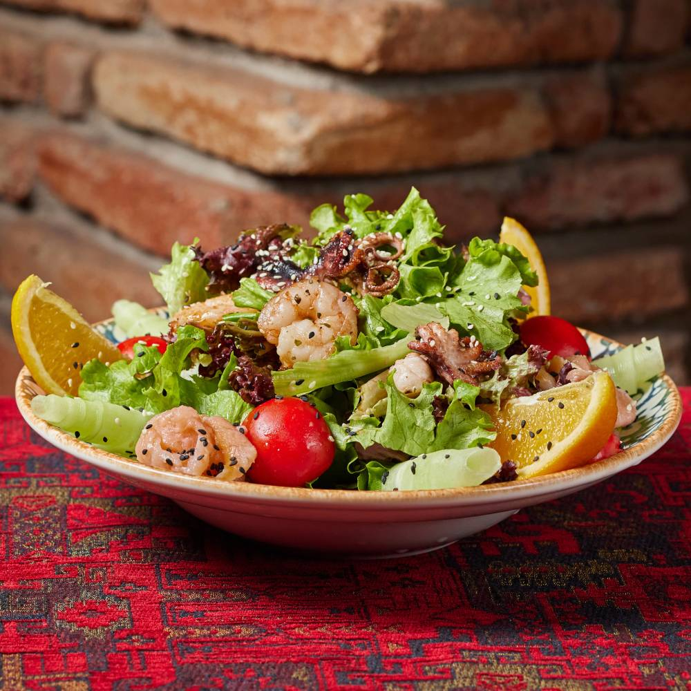 ზღვის პროდუქტების სალათი