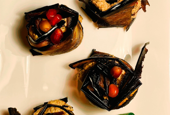 *ბადრიჯანი ნიგვზით