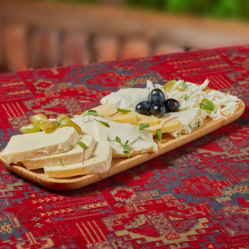 ქართული ყველის დაფა