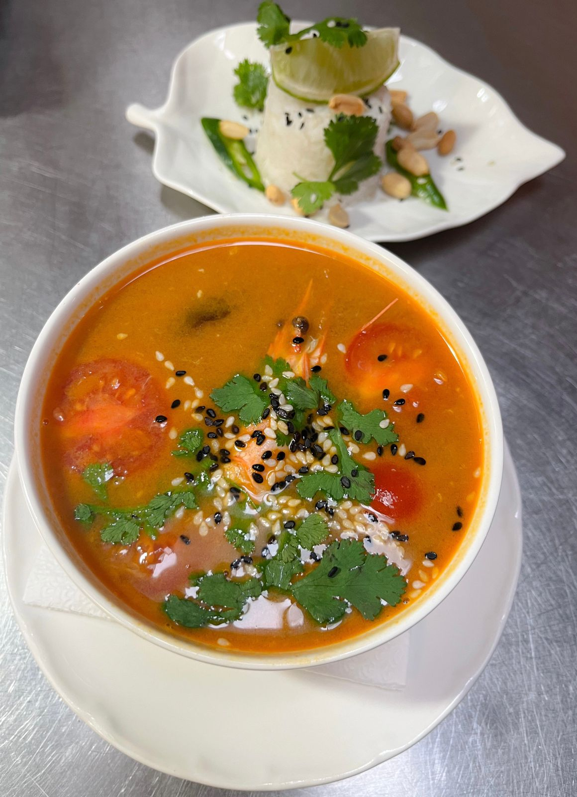 .ტომ -იამი ზღვის პროდუქტებით