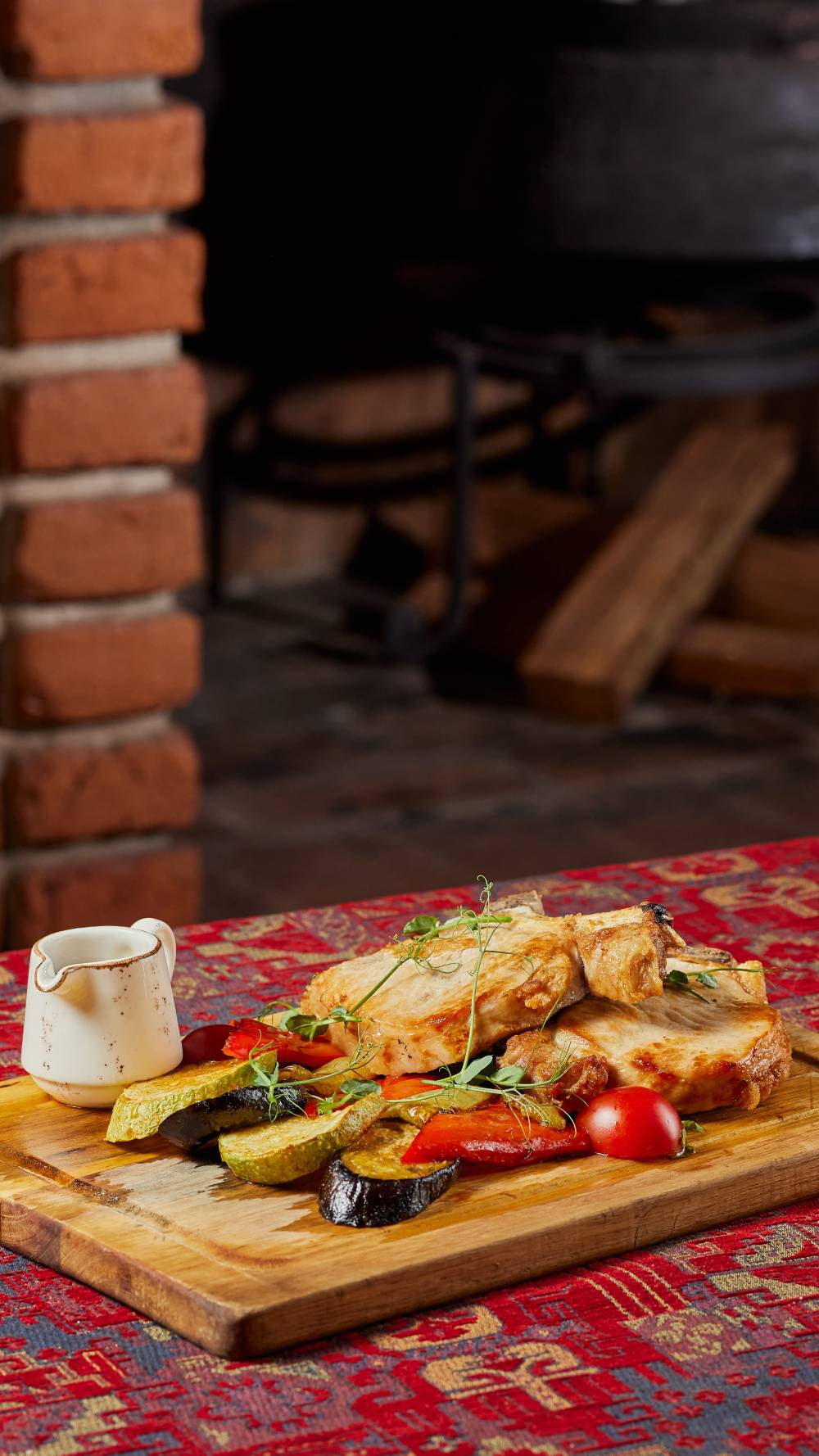 ღორის ჩალაღაჯი დაფაზე